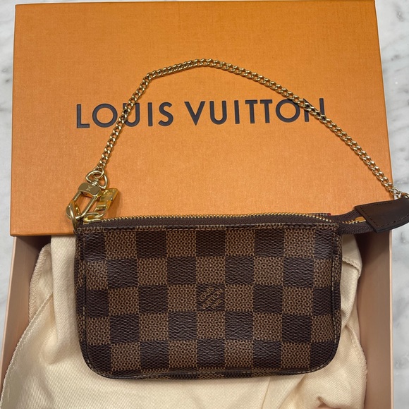 💔SOLD Louis Vuitton Mini Pochette Accessoires - Picture 1 of 7